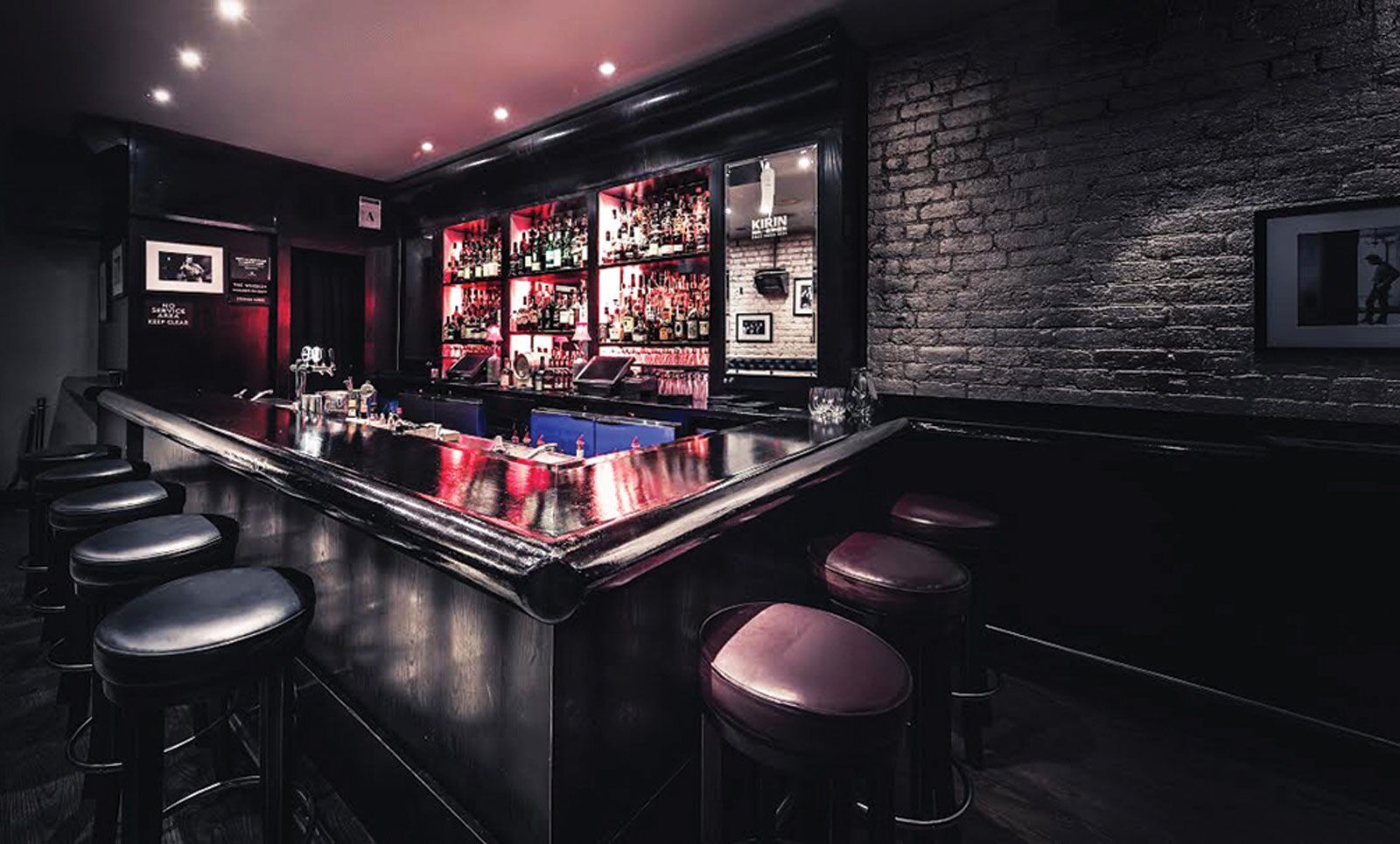p45 The Whiskey Bar