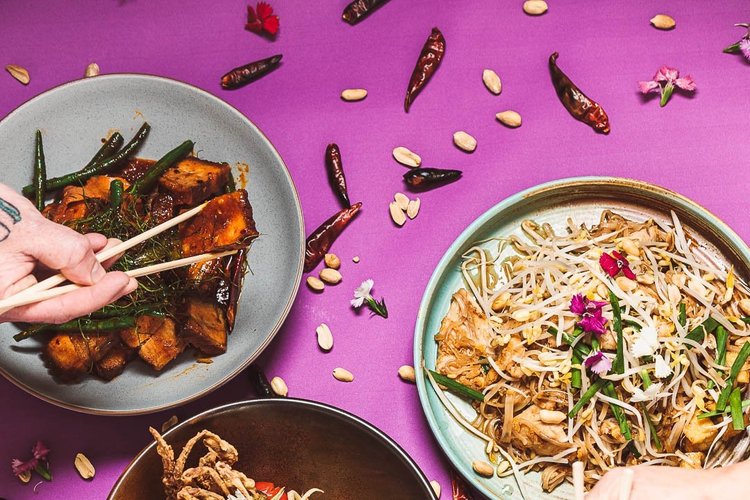 ONZON DE THAI KITCHEN