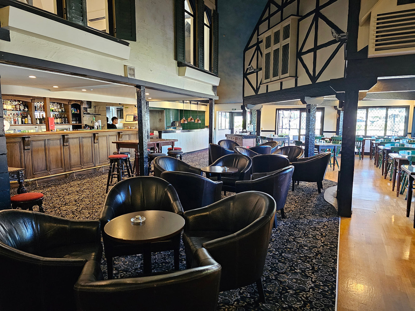The Surrey Hotel – Conferences, Accommodation & Sunday Carvery
