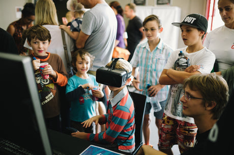 Virtual Reality at the Super STEM Fair