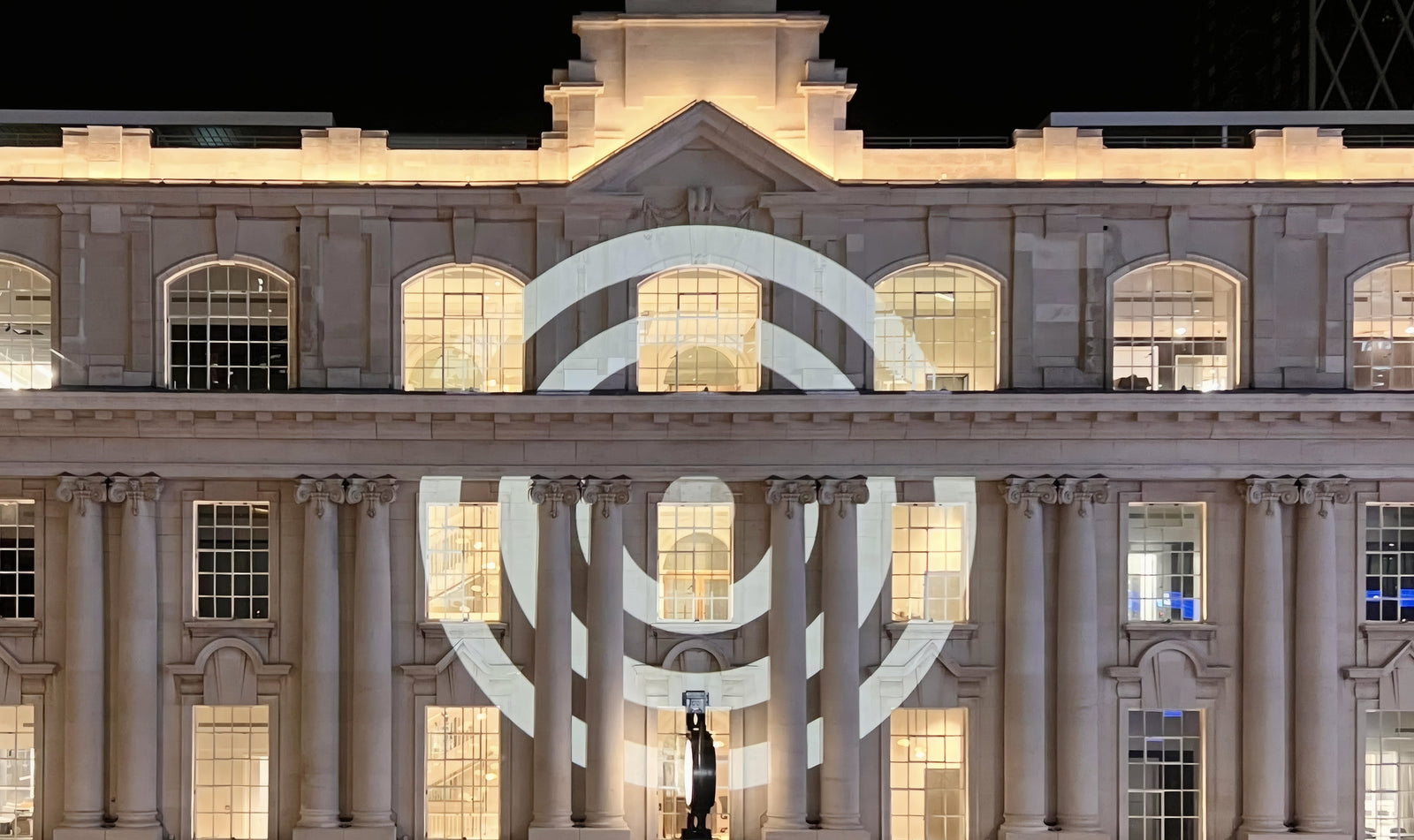 Mighty by Night brings Aotearoa lyrics to life in the heart of Tāmaki Makaurau