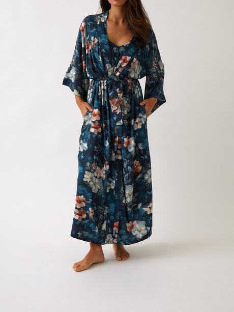 Auckland Art Gallery Toi o Tāmaki and Wallace Cotton collaborate on an exclusive sleepwear collection