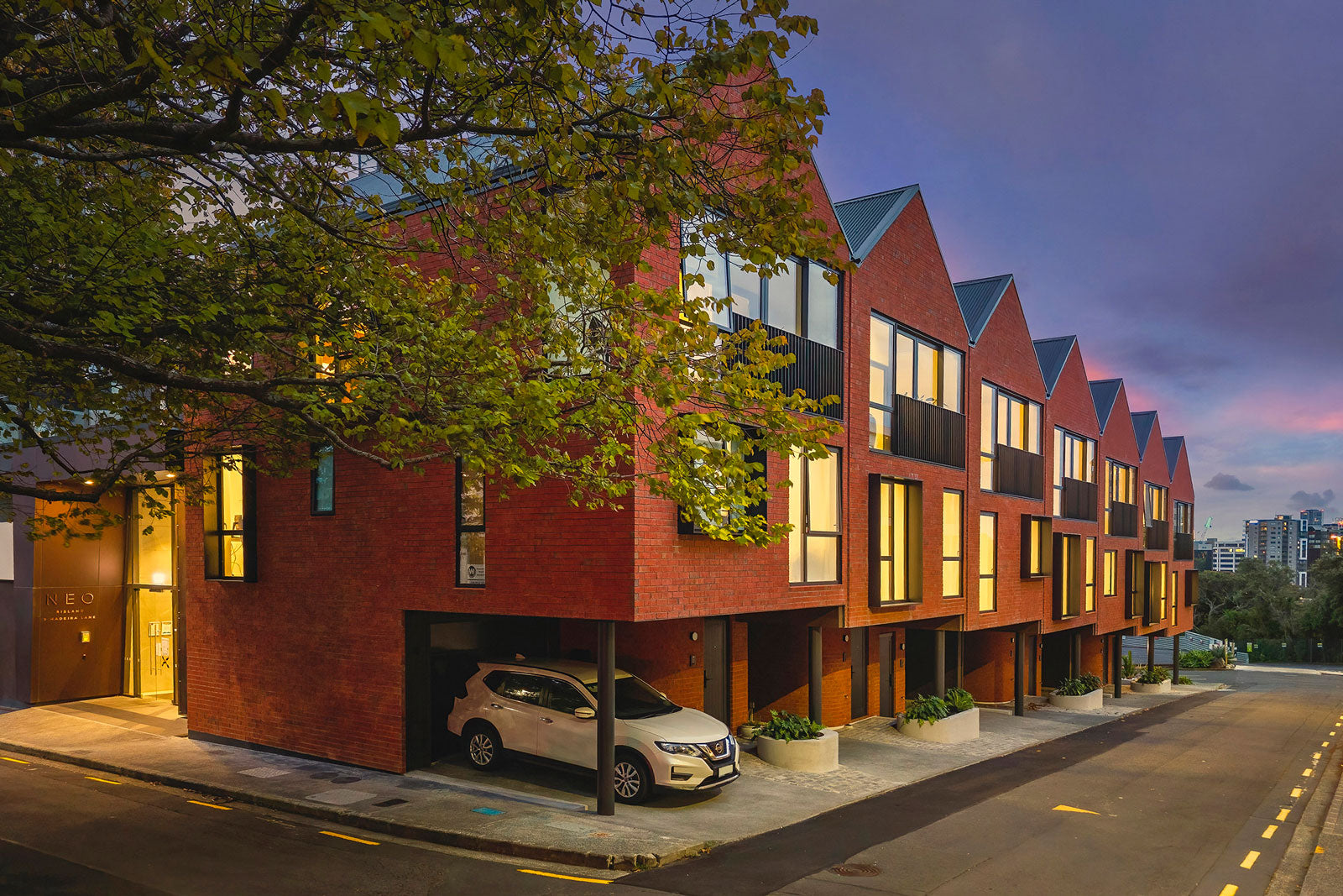 FOR SALE: 4 Madeira Place, Grafton