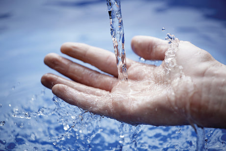 p30 Water Hand